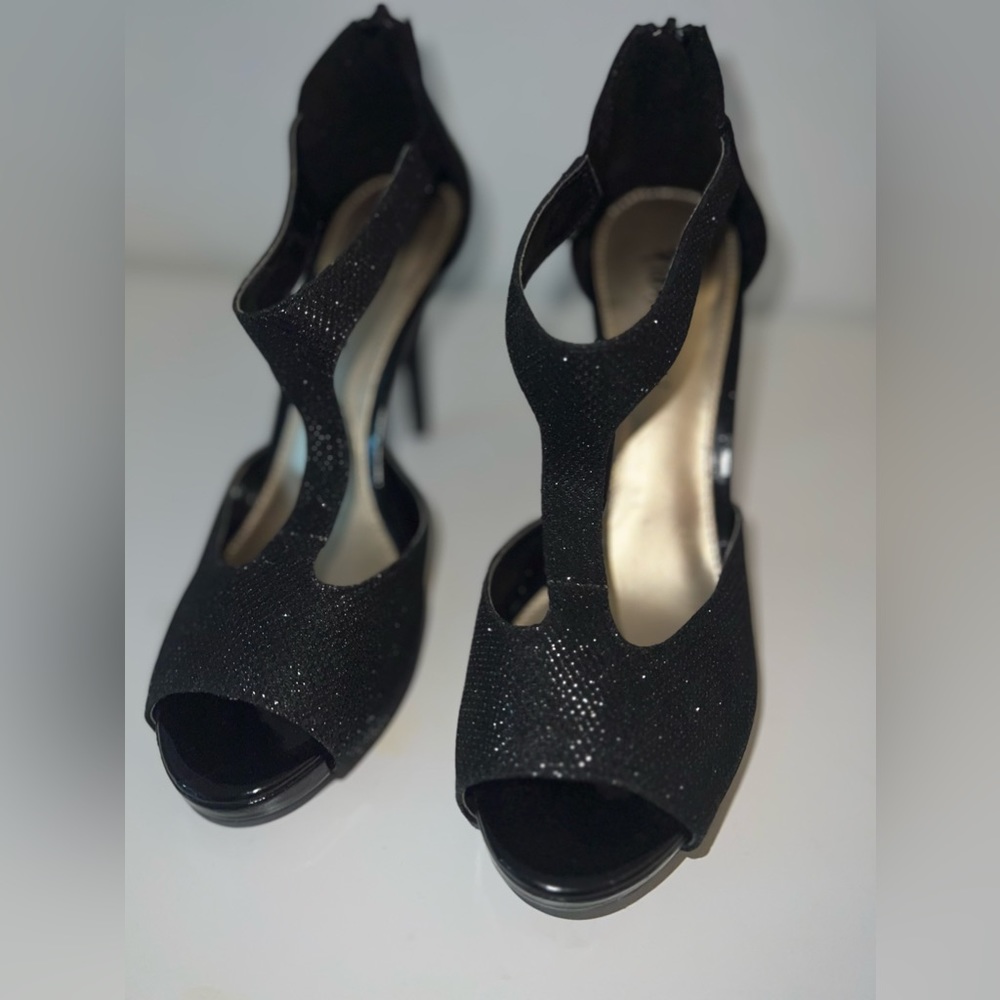 Fioni night heels worn once
